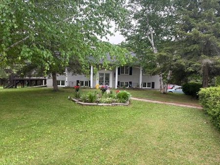 For Lease - 9 Mackenzie Road Unit# B, Quinte West, Ontario - Photo 5
