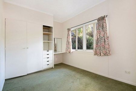 Tranquil hideaway so close to UQ - Photo 3