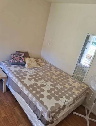 North Ryde - Photo 1