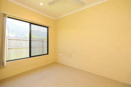 Elevated Three-Bedroom Freestanding Duplex - Photo 3