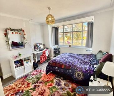 6 bedroom semi-detached house to rent - Photo 5