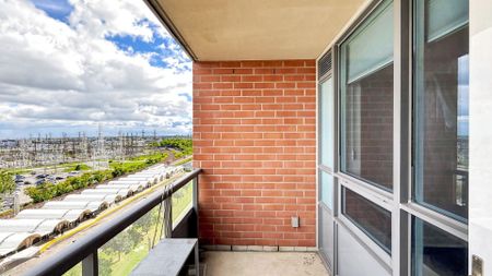 For Lease - 25 Viking Lane Unit# 1053, Toronto, Ontario - Photo 4