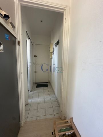 Studio 27.5 m² - 1 pièce - Clamart (92140) - Photo 2