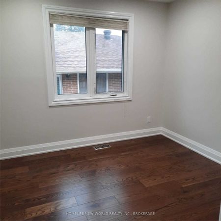 For Lease - 7 Southdale Drive Unit# Main, Markham, Ontario - Photo 3