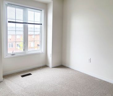 For Lease - 745 Farmstead Drive Unit# 46, Milton, Ontario - Photo 6