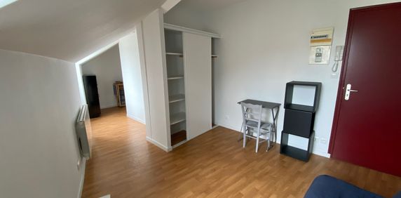 Location Appartement 1 pièce 17m² CHATEAUBRIANT 44110 - Photo 2