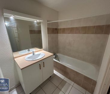 Location Appartement 2 pièces 48m² GAILLAC 81600 - Photo 5