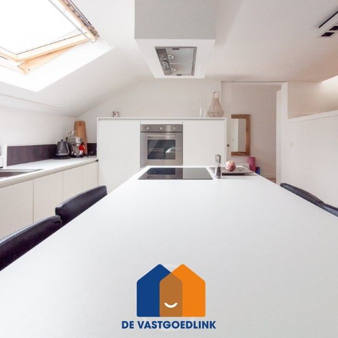 Bemeubelde penthouse met fenomenaal zicht over Gent - Foto 1