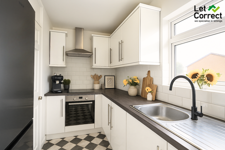 2 bedroom apartment to rent - Photo 3