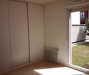 Location Appartement 3 pièces 64m² CHAMPS SUR MARNE 77420 - Photo 2