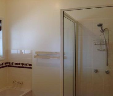 WELL MAINTAINED & PRESENTED COLONIAL DESIGNED HOME WITH CHARM & CHA... - Photo 2