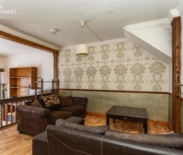 4 bedroom terraced house to rent - Photo 6