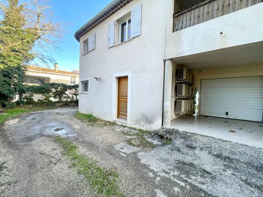 Charleval T4 avec garage - Photo 1