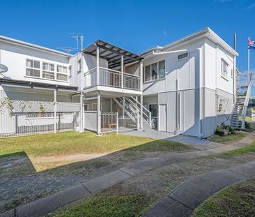 Spacious Two-Bedroom Plus Study in a Prime Location - Photo 6