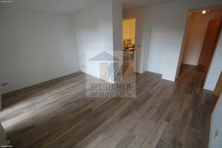 Schicke Wohnung mit Balkon und Lift nahe dem Stadtzentrum in ruhiger Lage! (WE 18) - Photo 4