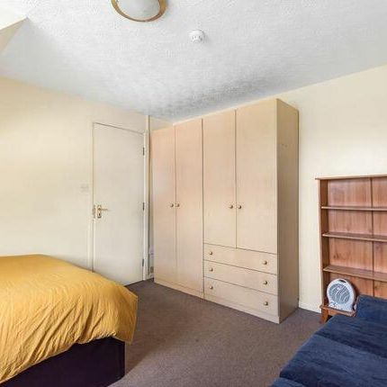 5 bedroom house share for rent in Mariner Avenue, Birmingham, B16 - BILLS INCLUDED! - 3 EN-SUITES!, B16 - Photo 1