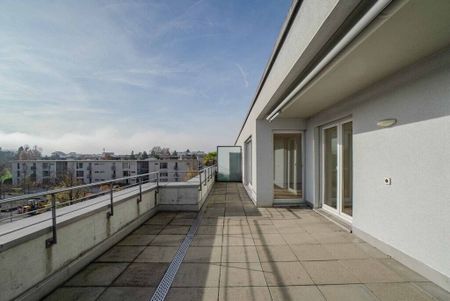 Appartement mansardé à la périphérie de la ville - Photo 4