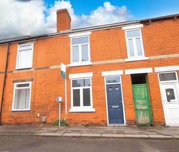 2 BEDROOM House - Terraced - Photo 1
