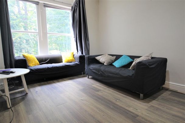 5 bedroom terraced house to rent - Photo 1