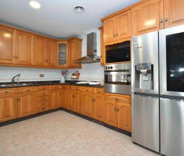 7 room luxury Detached House for rent in Callosa de Segura, Valencia - Photo 3