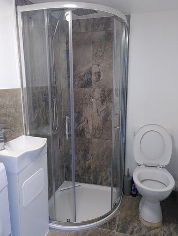 1 Bed Flat, Topsfield Parade, N8 - Photo 5