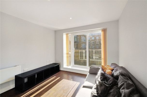 Bromyard Avenue - Photo 1