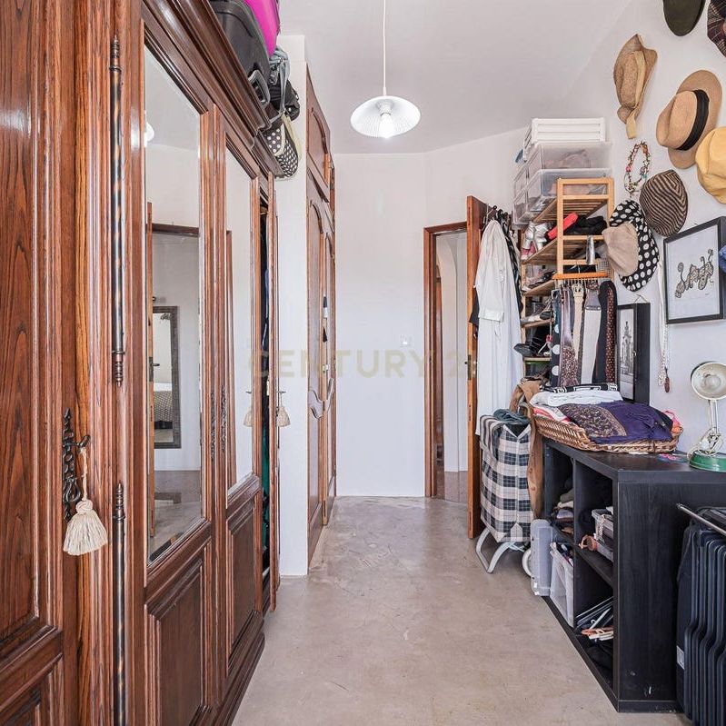 Almada, Setúbal Municipality - Photo 1