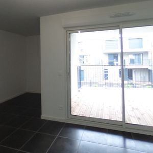 Location Appartement 2 pièces 46m² MERIGNAC 33700 - Photo 2