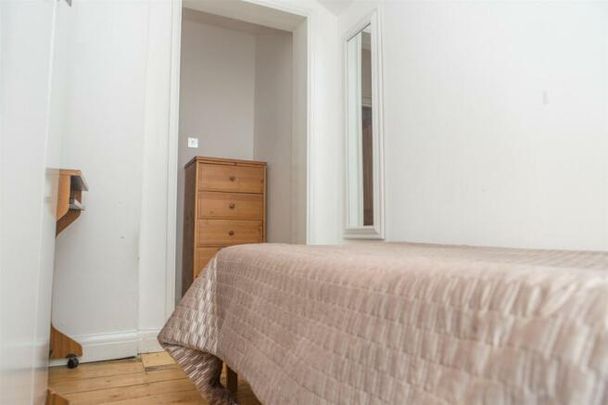 5 bedroom semi-detached house to rent - Photo 1