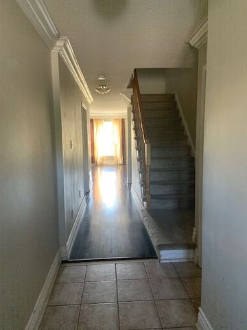 For Lease - 525 Novo Star Drive Unit# 20, Mississauga, Ontario - Photo 3