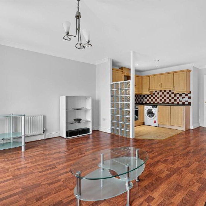 Apt 9, 23 Rugby Parade, Belfast, BT7 1PY - Photo 1