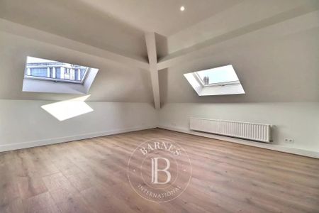 Sablon - Renovated triplex 2 bedrooms - Photo 3