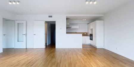 Appartement te huur in Schaarbeek voor € 1.500 met 2 slaapkamers - Photo 3