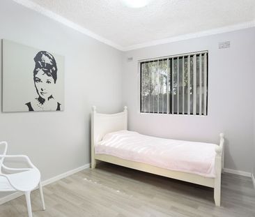 Best Location in Merrylands!!! Minutes Walk to everything!!! - Photo 1