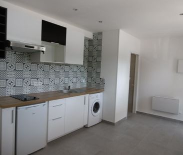 Location Appartement 1 pièce 18m² STE GENEVIEVE DES BOIS 91700 - Photo 4