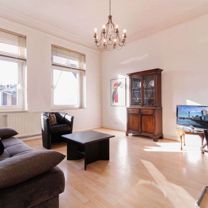 2.5 Zimmer in Düsseldorf - Photo 1