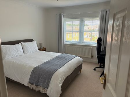 William Gammon Drive, Mumbles, Swansea, SA3 - Photo 3