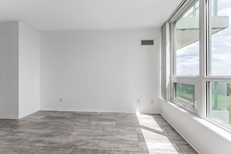 For Lease - 4900 Glen Erin Drive Unit# 905, Mississauga, Ontario - Photo 2