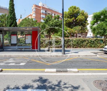 Valencia - Photo 4