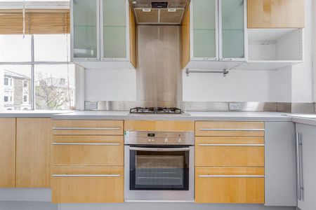 2 bedroom flat to rent - Photo 4