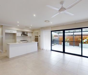 6 Emperor Parade, Chisholm NSW 2322 - Photo 1