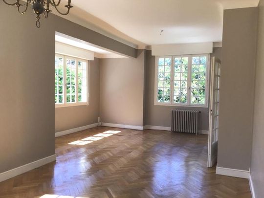 Location Maison 6 pièces 183m² LE BOUSCAT 33110 - Photo 1