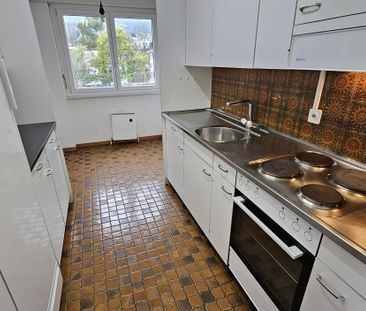 For rent in Delémont, 4.5 room apartment on the 2nd floor - Photo 4