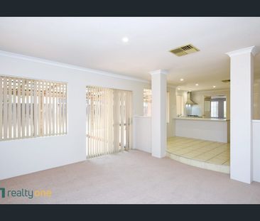 HUGE FAMILY HOME RECENTLY REFURBISHED WITH ALL THE EXTRAS - VIEWING... - Photo 3