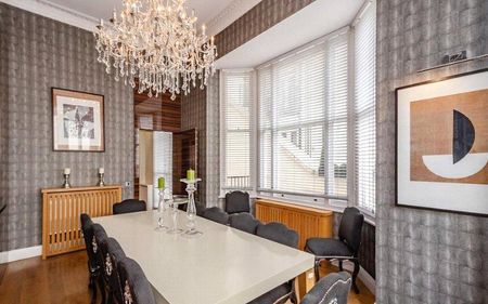 6 bedroom terraced house to rent - Photo 5