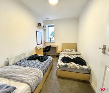 2 bedroom apartment to rent - Photo 3