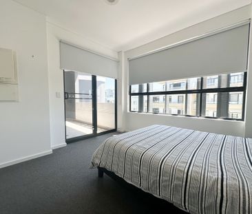 LIVE THE LIFESTYLE - Photo 2