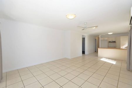 Large Family Home - Photo 2