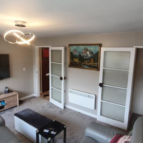 2 bedroom flat to rent - Photo 1