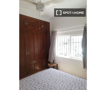 3 room luxury Flat for rent in Conil de la Frontera, Spain - Photo 2